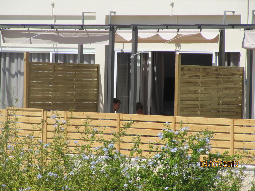 Sunny Holiday Apartments Протарас Экстерьер фото