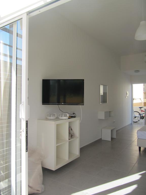 Sunny Holiday Apartments Протарас Номер фото